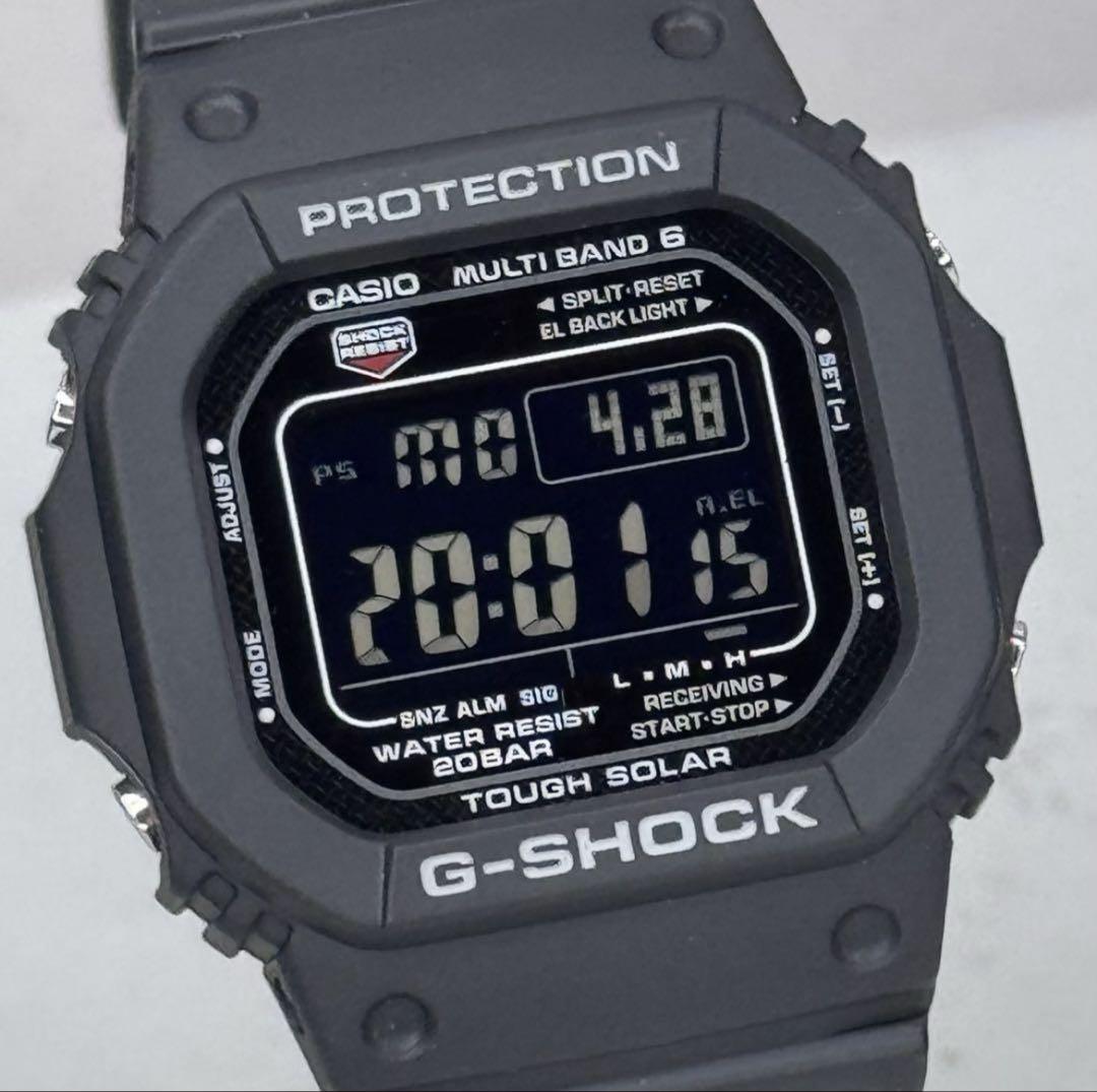 極美品 G-SHOCK GW-M5610 電波ソーラー ブラック 反転液晶 稼働
