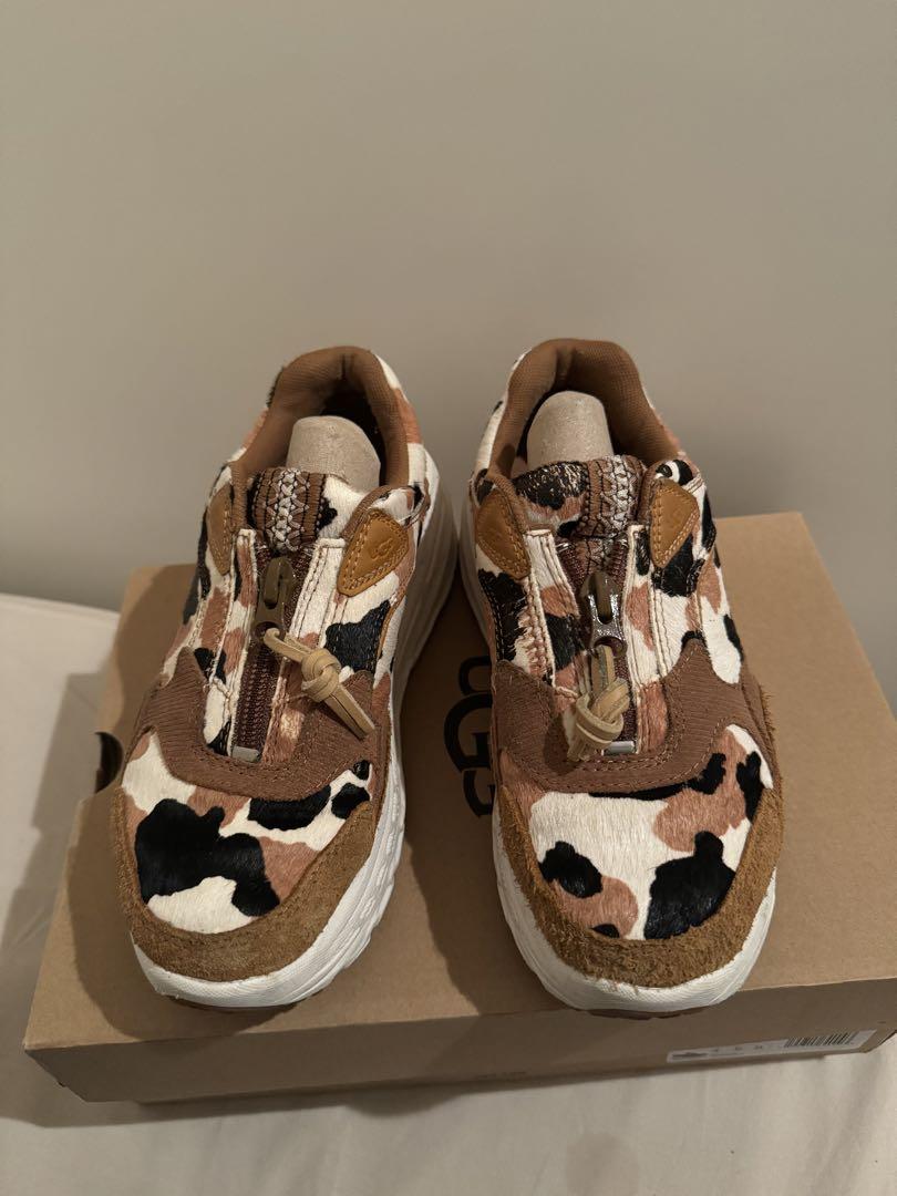 Pome.サマUGG アグ  CA805 Zip スニーカー  23cm 6,800円