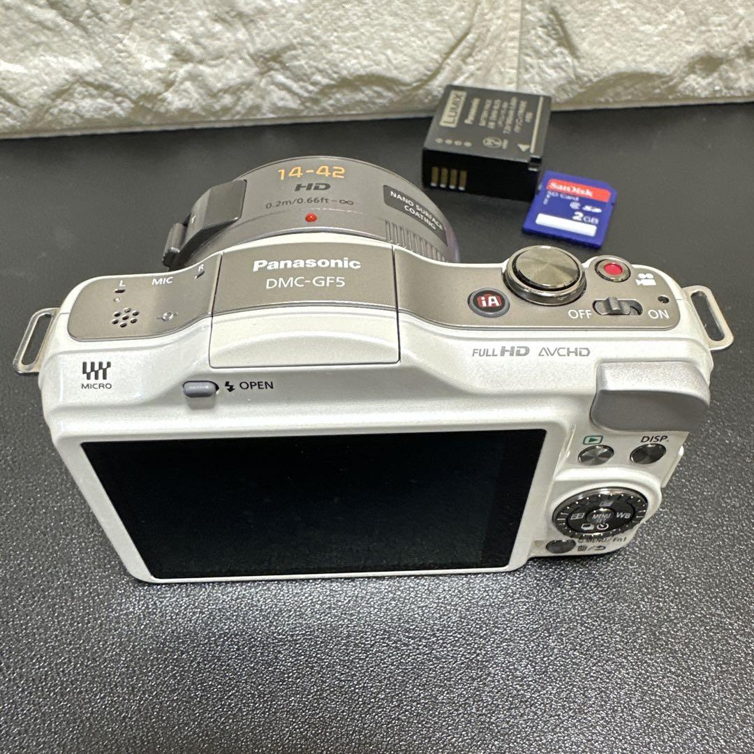 Panasonic LUMIX GF5 ホワイト　動作品　中古良品 Panasonic LUMIX GF5 ホワイト動作品中古良品