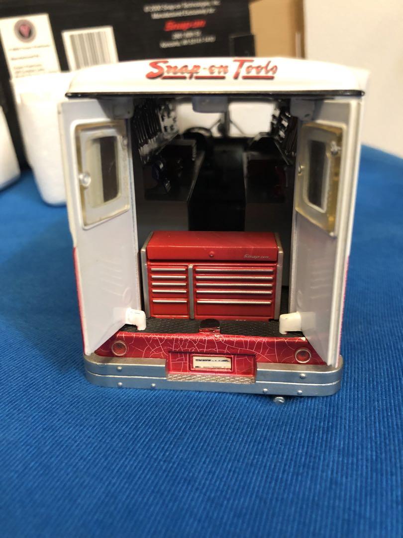 スナップオン Snap-on 1/34 1961 Divco Step Van - メルカリ