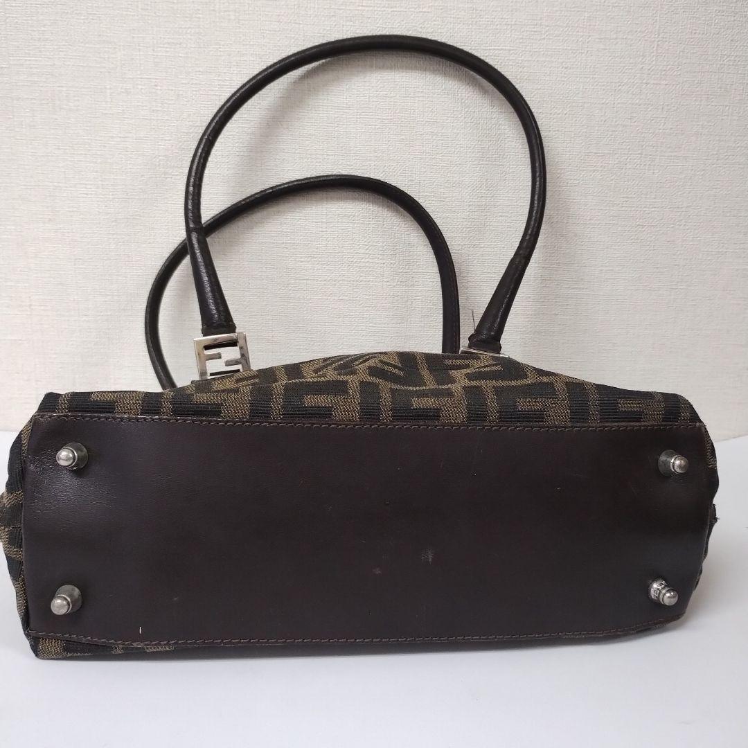 FENDI ズッカ柄 ハンドバッグ ロゴ