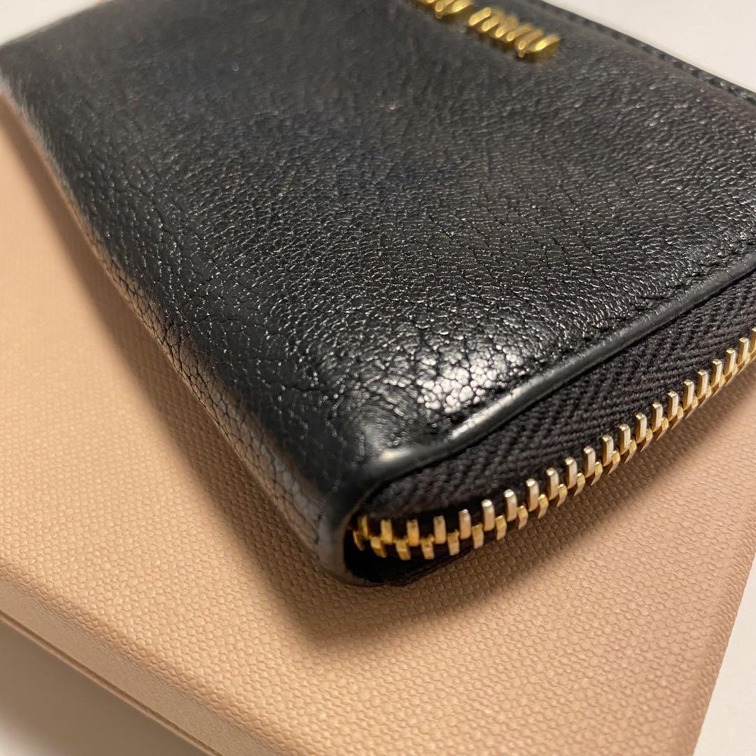【美品】【ミニ財布付】ミュウミュウ　ミニバッグ　黒　miumiu コインケース