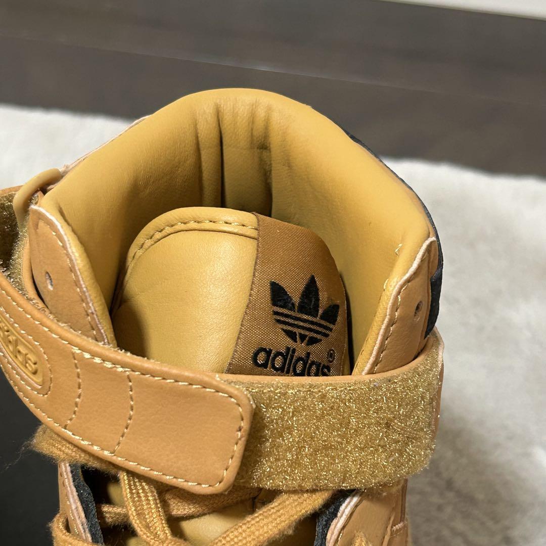 【大人気！希少！adidasアディダスオリジナル】 28㎝フォーラムハイ