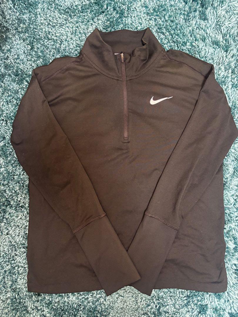 【NIKE】 運動ウェアセット　黒ロングT パンツセット