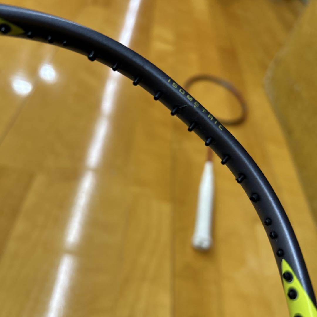 バドミントンラケットヨネックス　アークセイバー7プロ