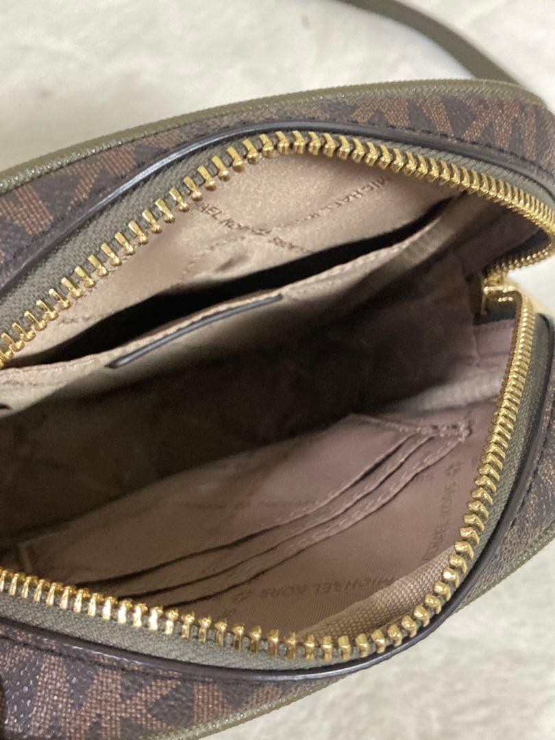 TRAVEL チェーンショルダーバッグMICHAEL