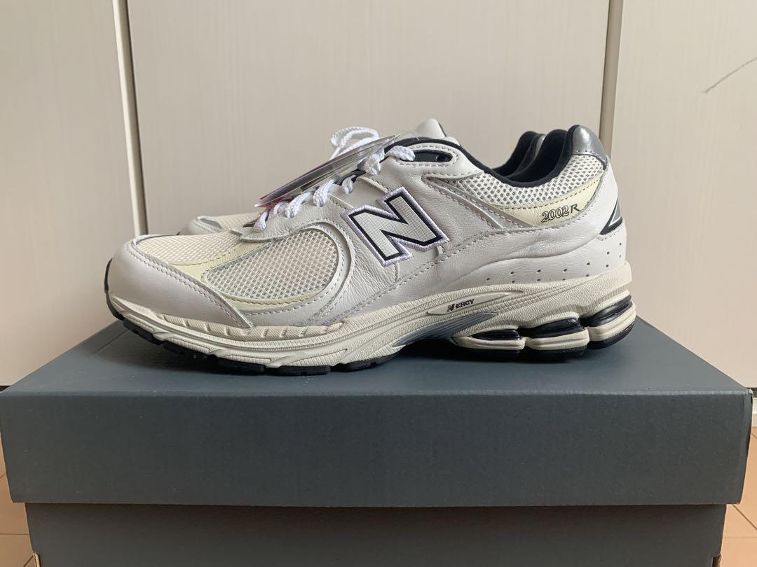 new balance ML2002RQ 新品未使用　タグ付き