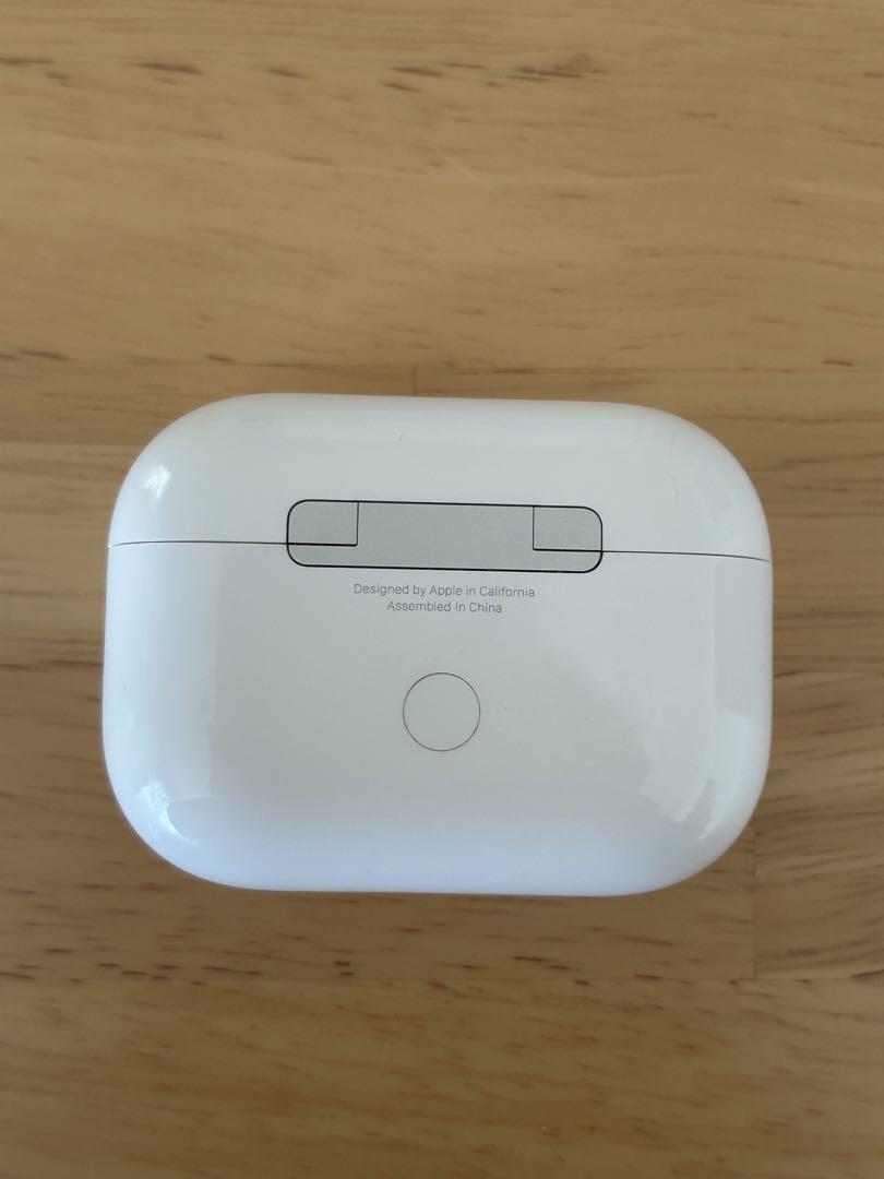 3月16日発送　AirPods pro 第2世代　ほぼ未使用品　付属品全てあり