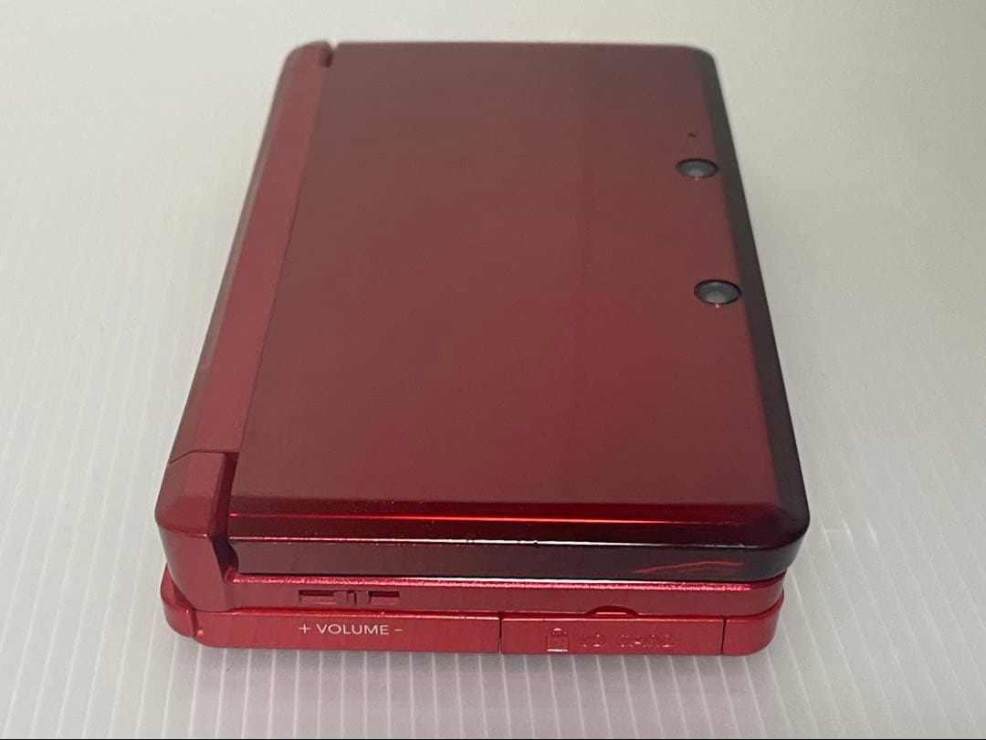 Nintendo ニンテンドー 3DS レッド Nintendo ニンテンドー 3DS レッド