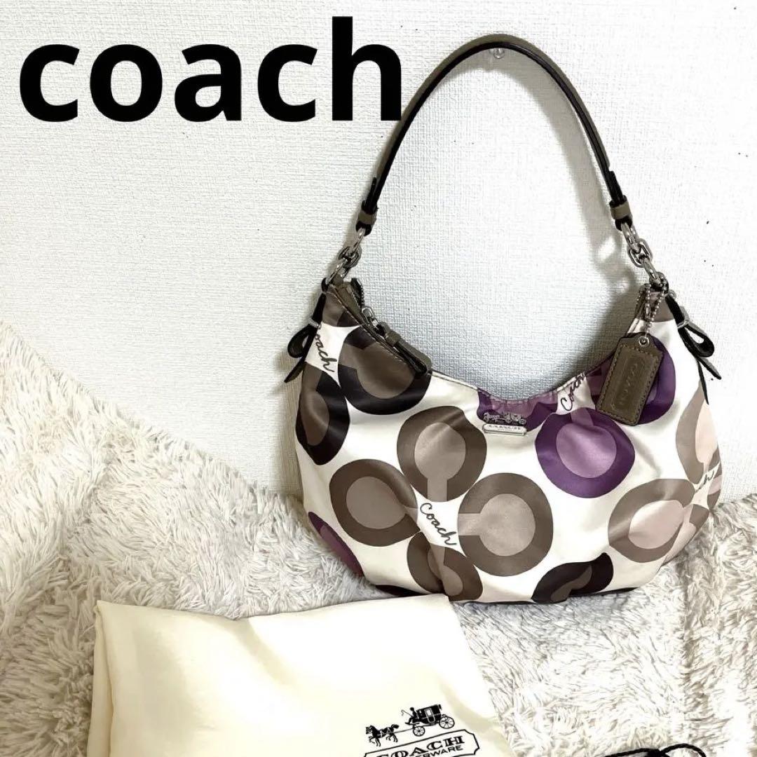美品【coach】オプアート柄　ワンショルダーバック　ハーフムーンバック