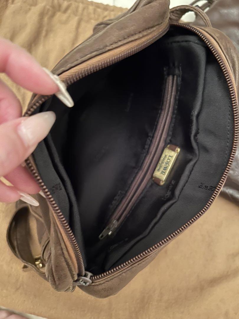 LOEWE ブラウンショルダーバッグ2点セット　保存袋付き