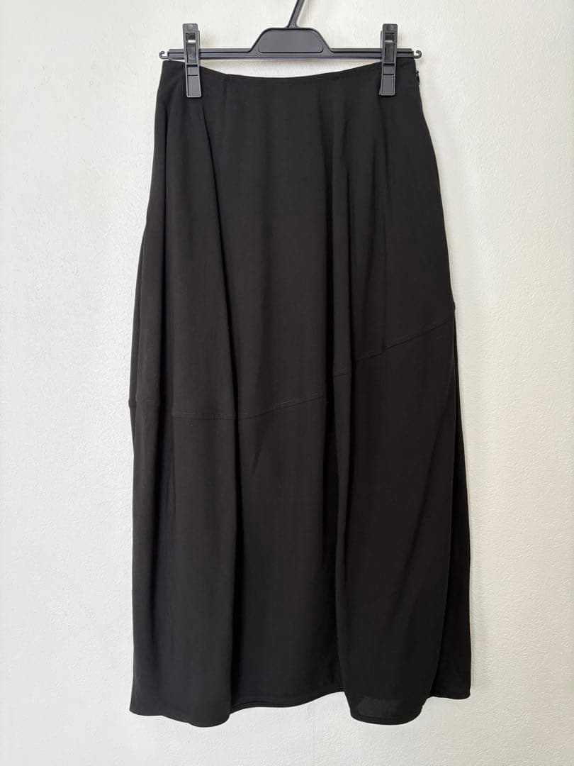 YLEVE セットアップ テンセルプルオーバー&スカート 美品 定価約7万円