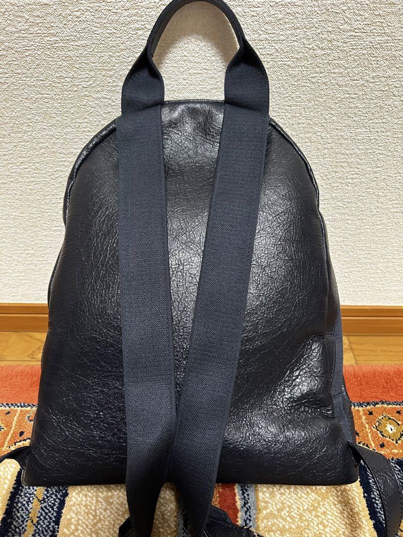 美品　バレンシアガ　リュック　レザー