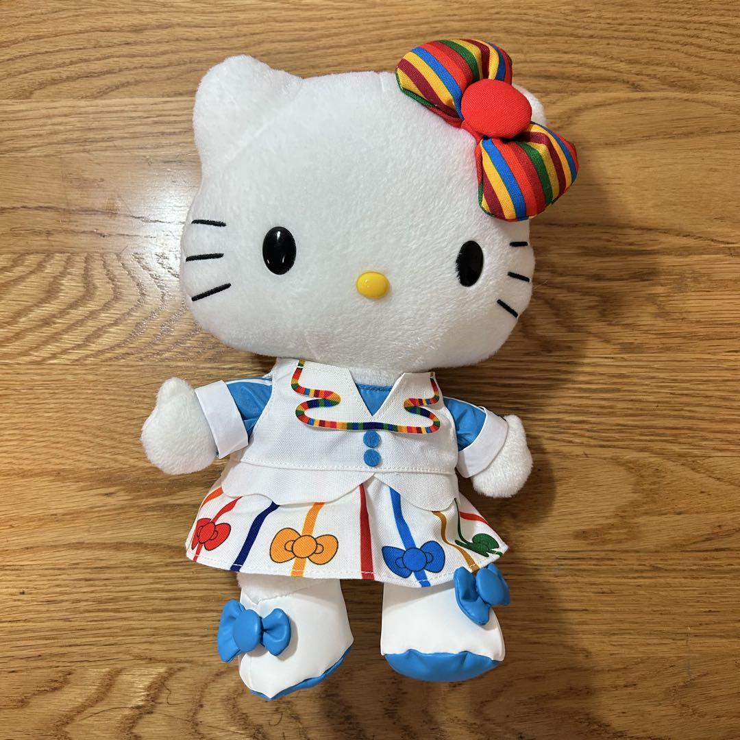 非売品 ハローキティ ぬいぐるみ SDGs カラフル制服 - メルカリ