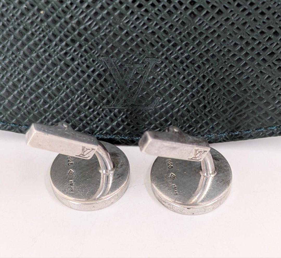 LV ルイヴィトン カフス 【中古品】 ブトン ドゥ マンシェットフルール LV ルイヴィトン カフス 【中古品】 ブトン ドゥ マンシェットフルール