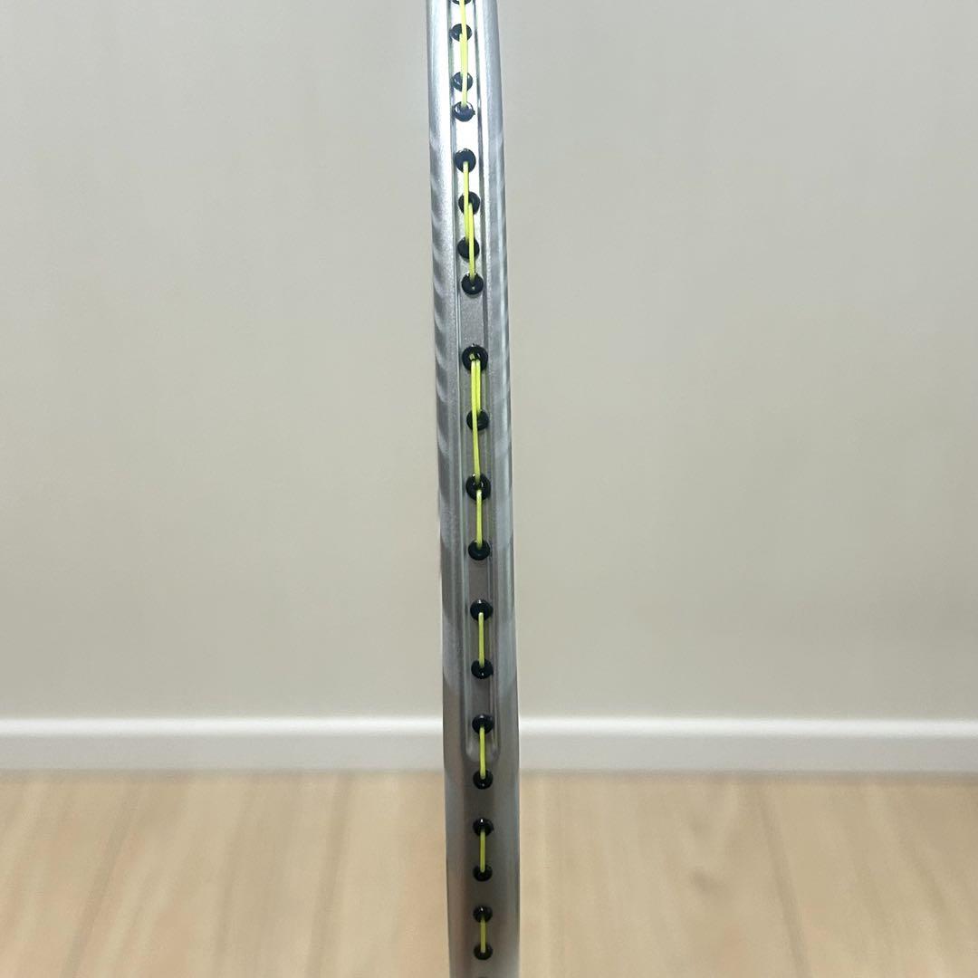 【美品】YONEX NANORAY 700FX バドミントンラケット
