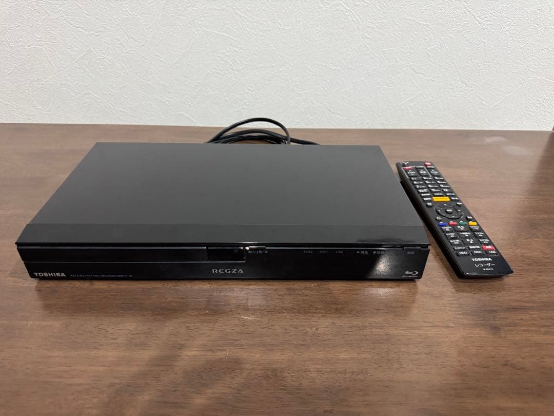 中 東芝REGZA HDD Blu-rayレコーダー DBR-C100