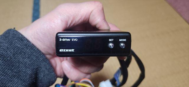 ジムニーJB64シエラJB74スロットルコントローラー