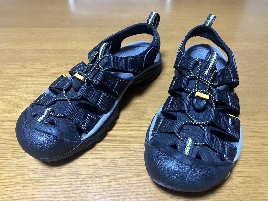 KEEN ニューポート H2 サンダル 黒 ブラック 水陸両用