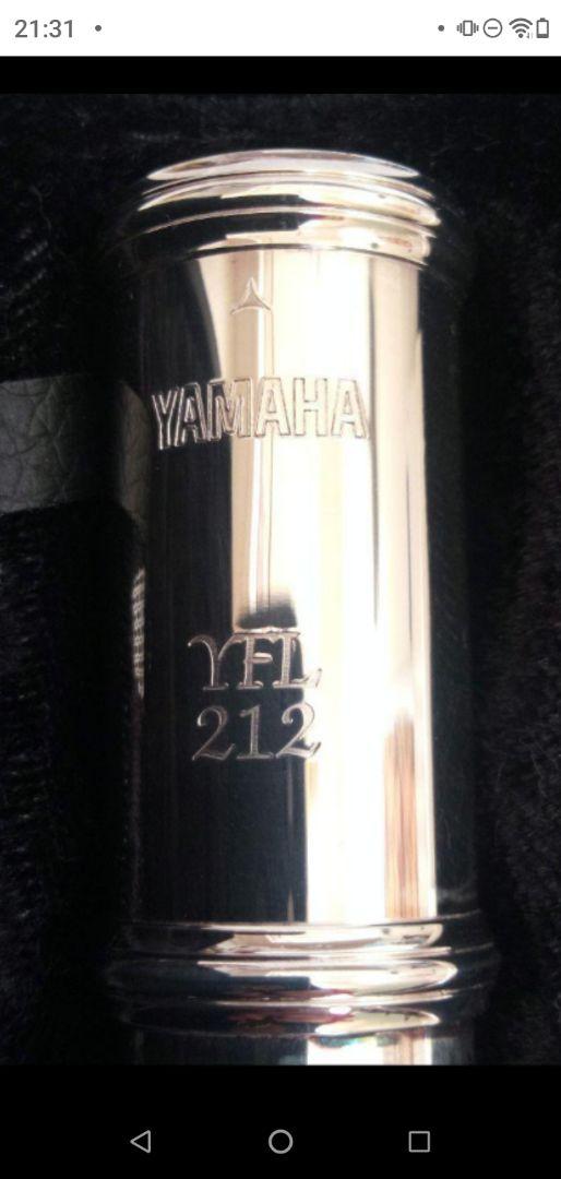 ♦最新・現行モデル♦美品♦ヤマハフルート YFL212 ♦Eメカ