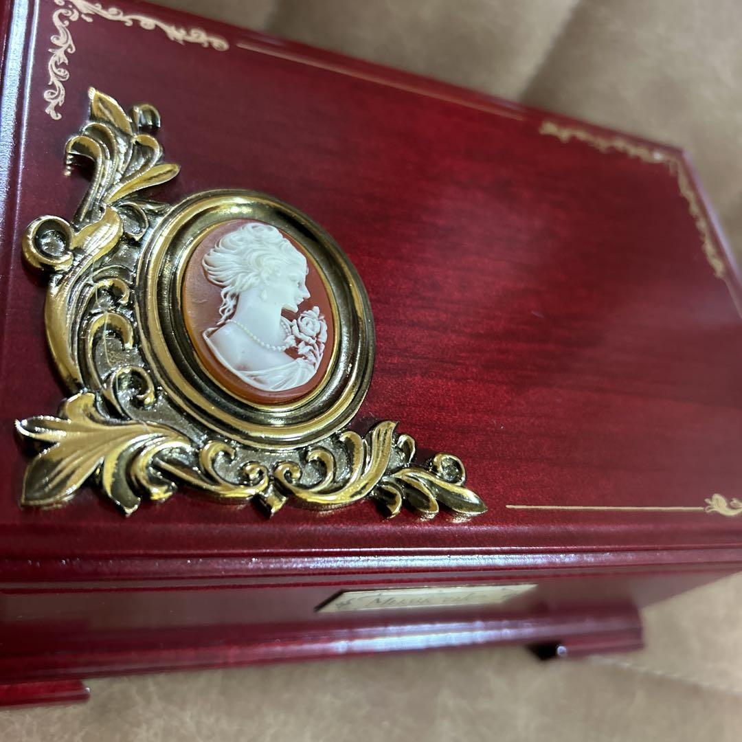I NCOLAY STONE (カメオ) 宝石箱 アメリカ製 希少品 楽天市場】オルゴール カメオの通販