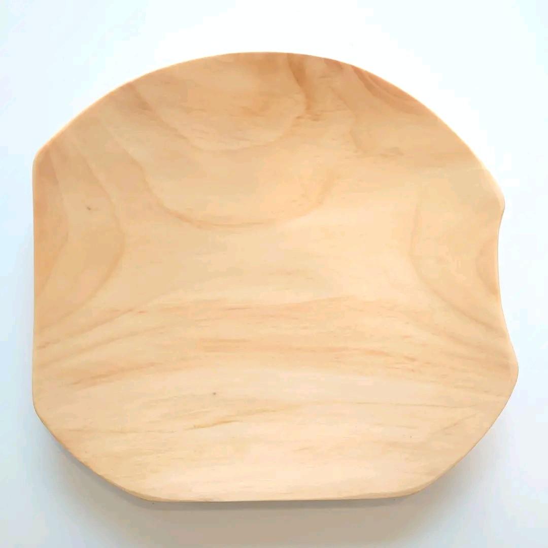 新品・未使用1点物樹齢51年の五葉松(ゴヨウマツ)で作ったデザイナーズの木皿
