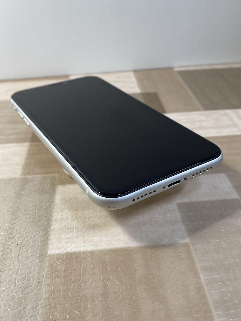 iPhoneXR本体のみ(64GB SIMフリー・動作確認済)シルバー　中古品