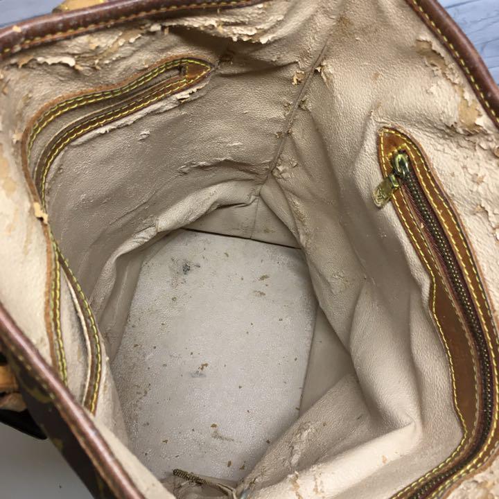 LOUIS VUITTON ルイヴィトン モノグラム バケット GM