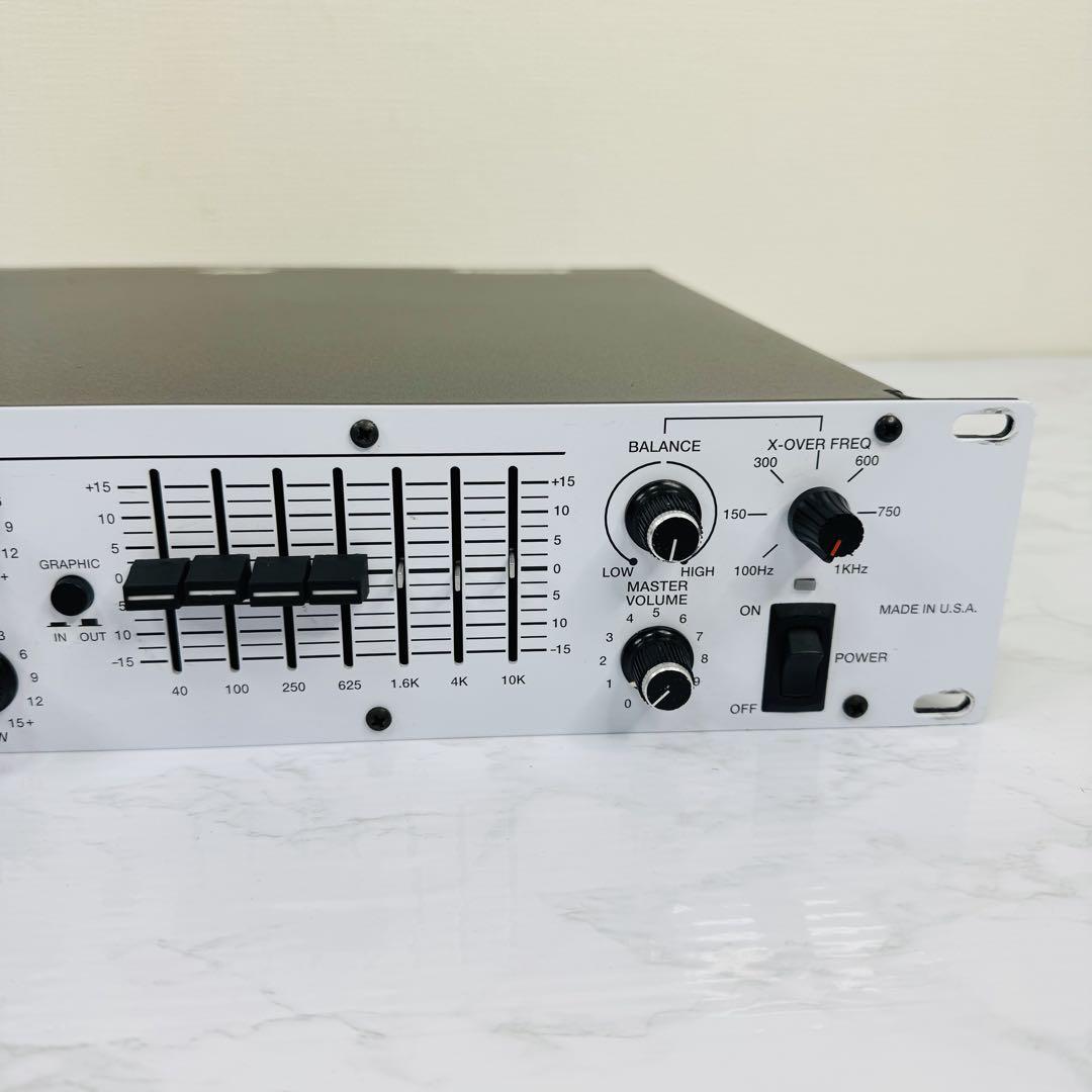 PEAVEY　T-MAX　TWO CHANNEL BASS SYSTEM　アンプ