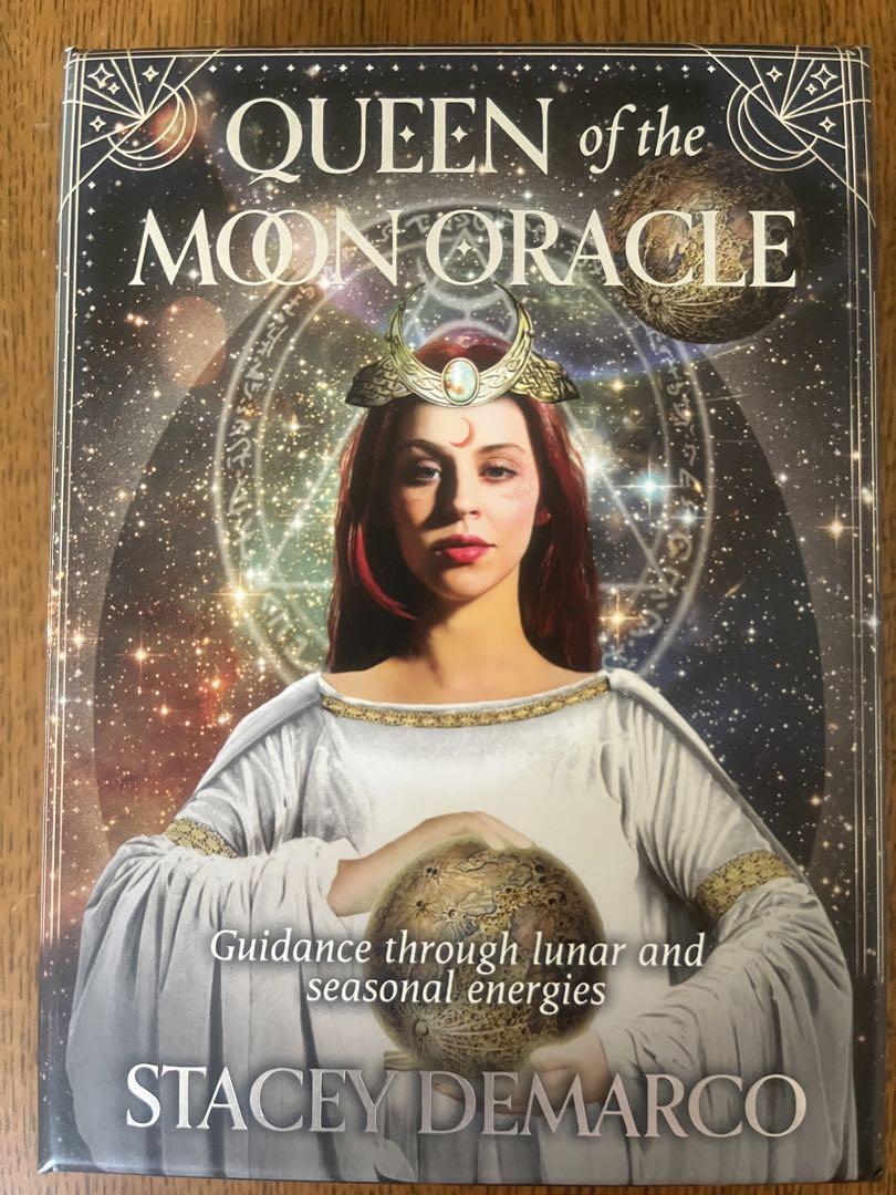 中古 オラクルカード【QUEEN of the MOON ORACLE】英語版 - メルカリ