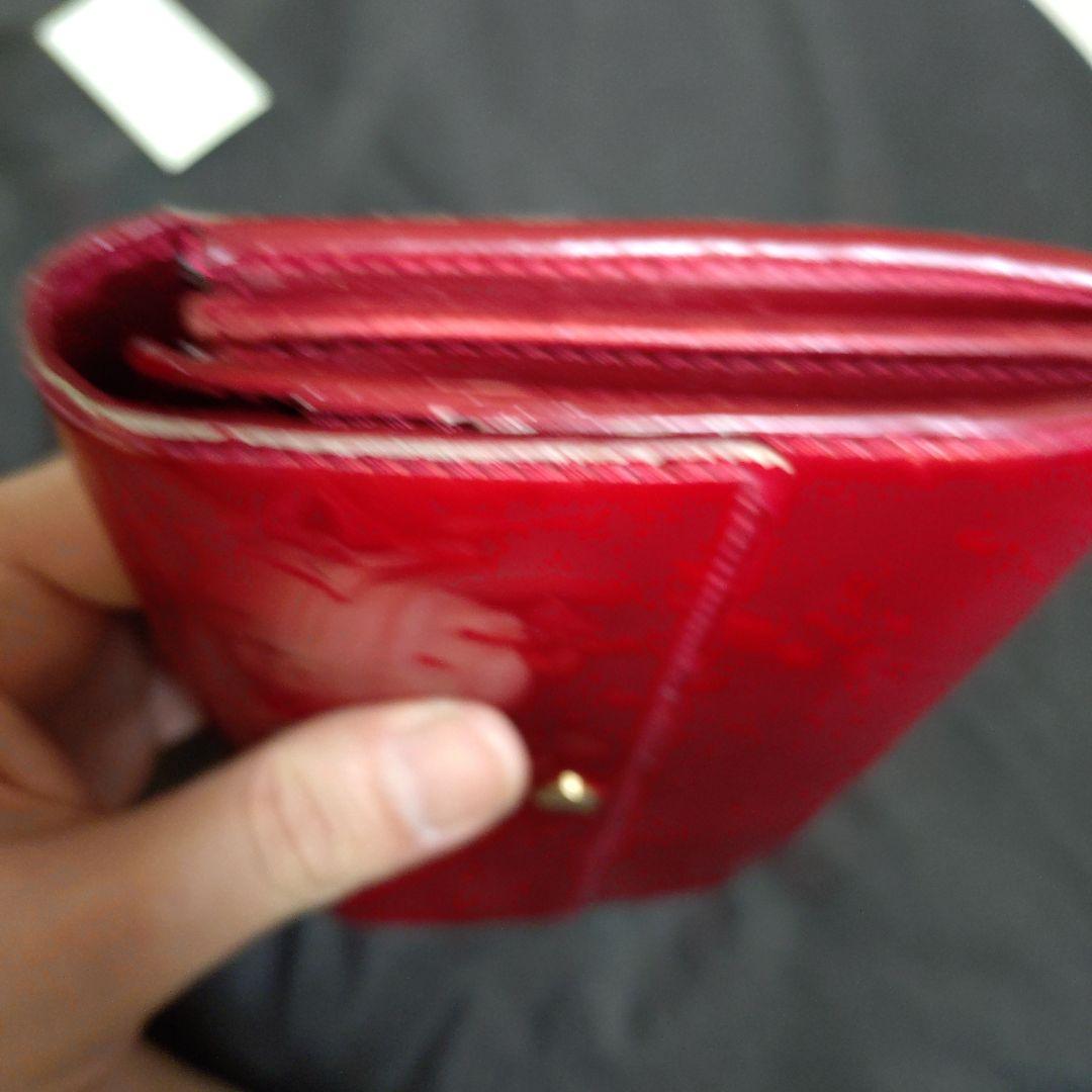 Louis Vuitton ルイヴィトン　ヴェルニ　サラ　レッド 長財布