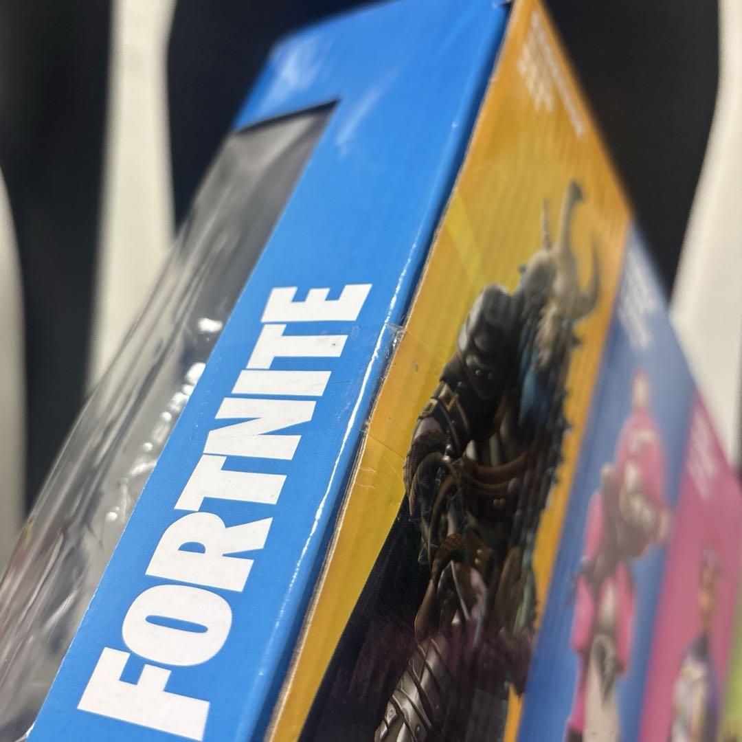 ⚠️最終値下げ⚠️【新品未開封・訳アリ】FORTNITE、リアルアクションフィギュア
