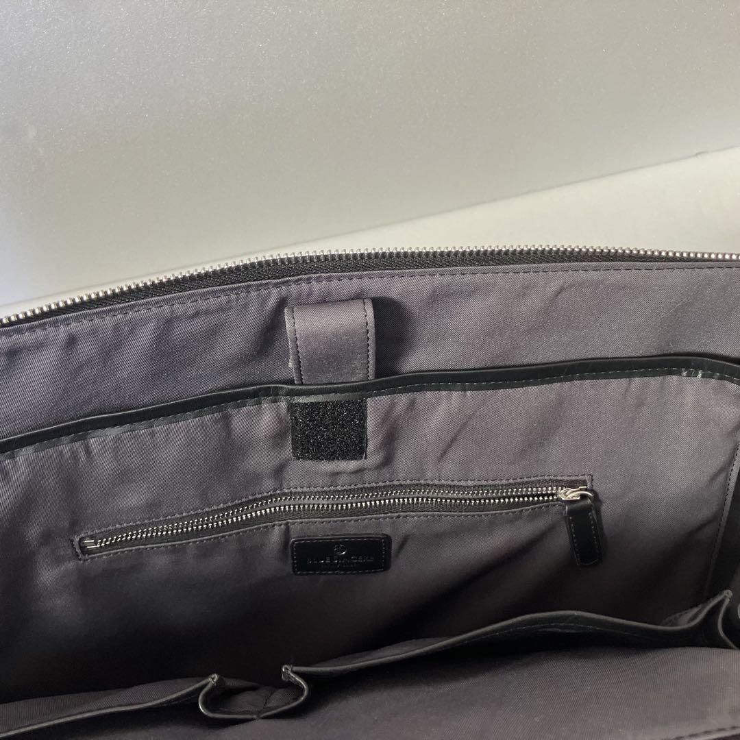 美品　ブルーシンシア 本革 薄型 トートバッグ エクエス オールレザー 黒