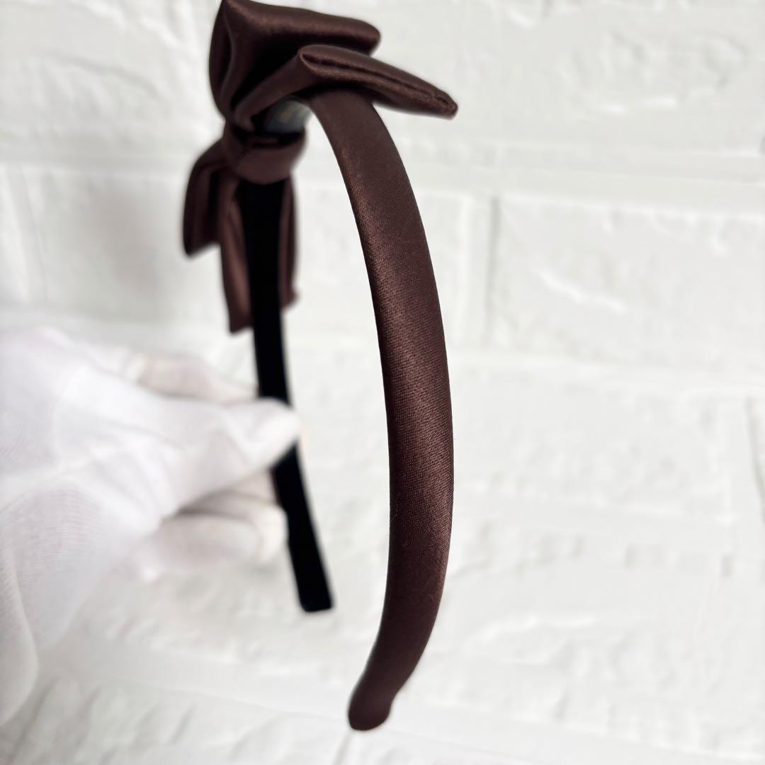 ALEXANDRE DE PARIS サテン リボンカチューシャ ブラウン ALEXANDRE DE PARIS サテン リボンカチューシャ ブラウン