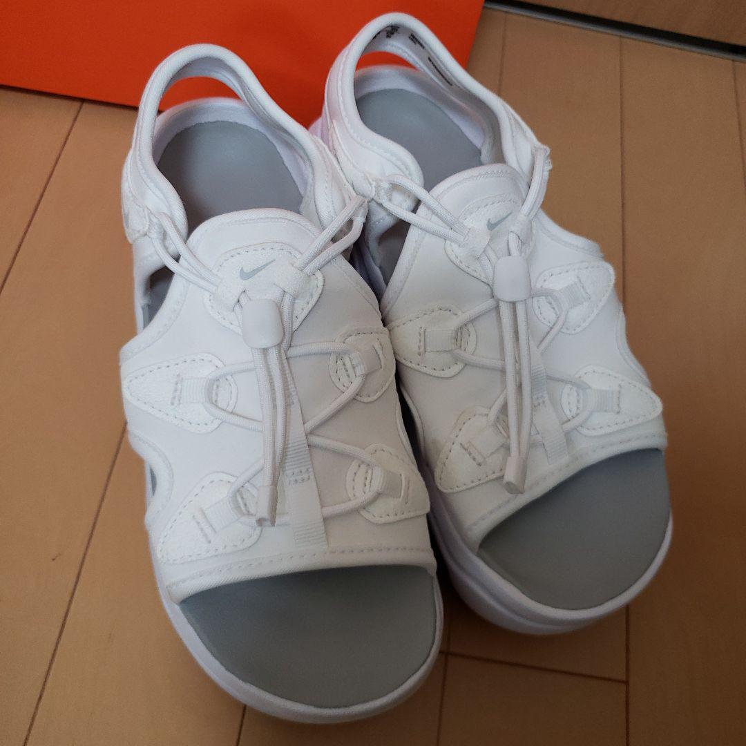 ☆NIKE エアマックス ココ☆白24センチ☆ ☆NIKE エアマックス ココ☆白24センチ☆