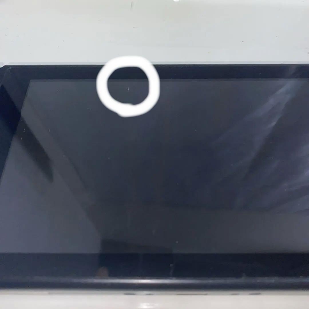 Switch本体&ストラップ付き【ニンテンドースイッチ】