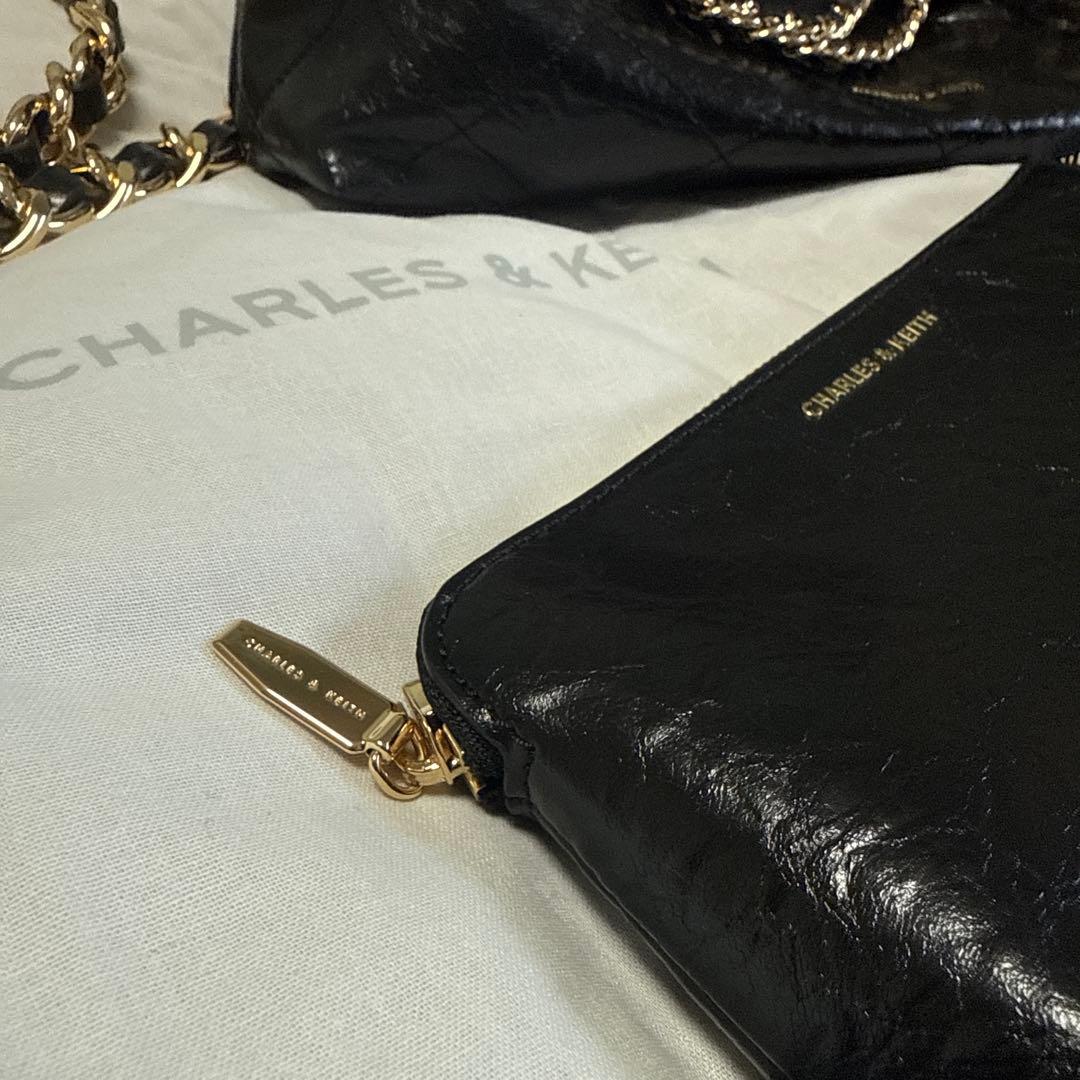 CHARLES&KEITHドゥオ ブレードチェーンハンドルホーボーバッグブラック