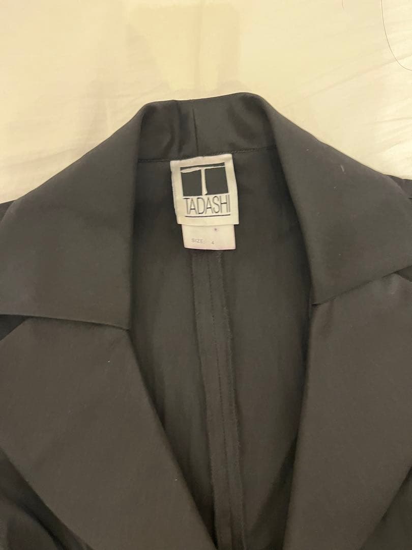 ビジューフラワーボタン ジャケット ビジューフラワーボタン ジャケット