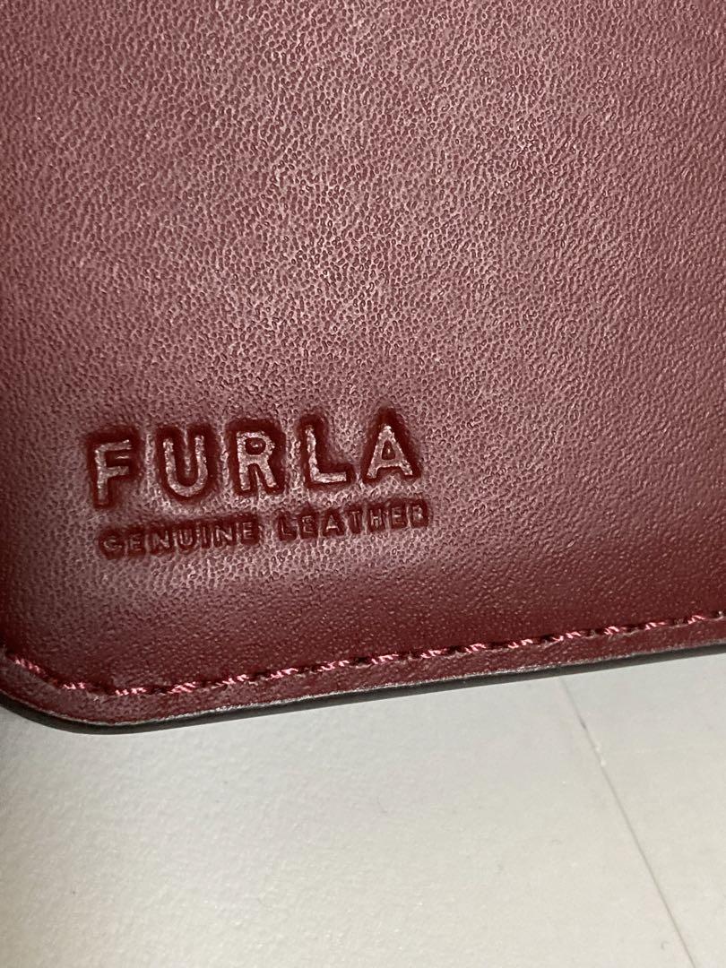 『新品』FURLA バーガンディ 二つ折り財布