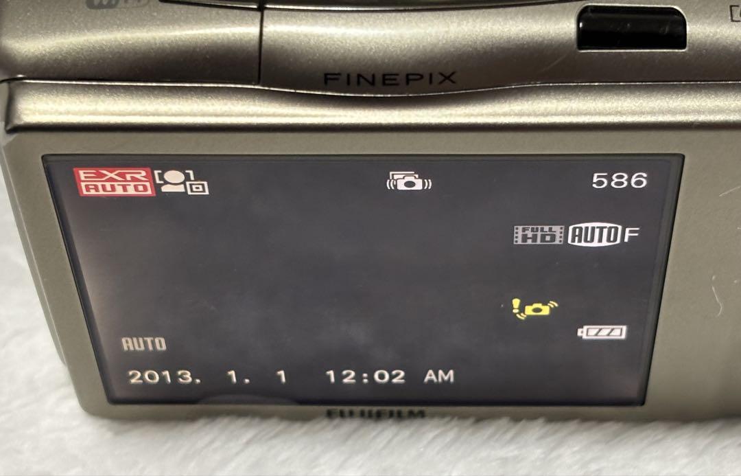 FUJIFILM FINEPIX F900EXR 充電器、バッテリー 2個付