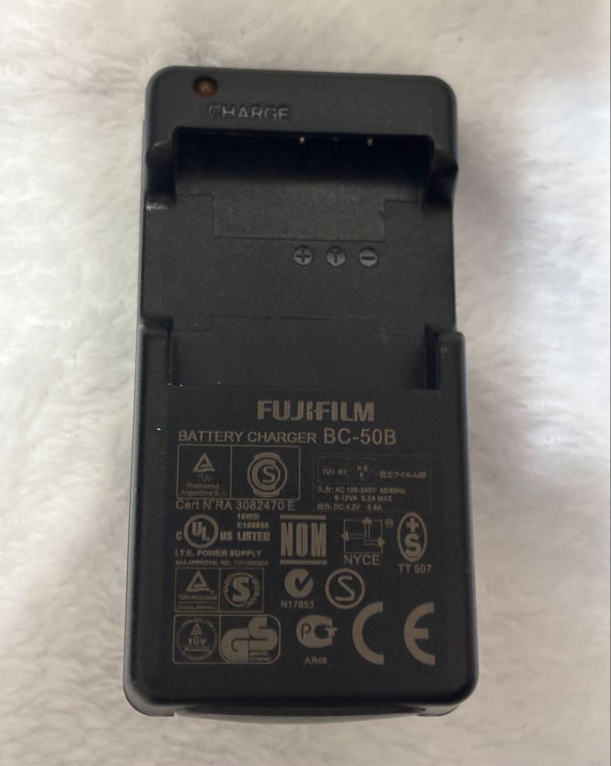 FUJIFILM FINEPIX F900EXR 充電器、バッテリー 2個付