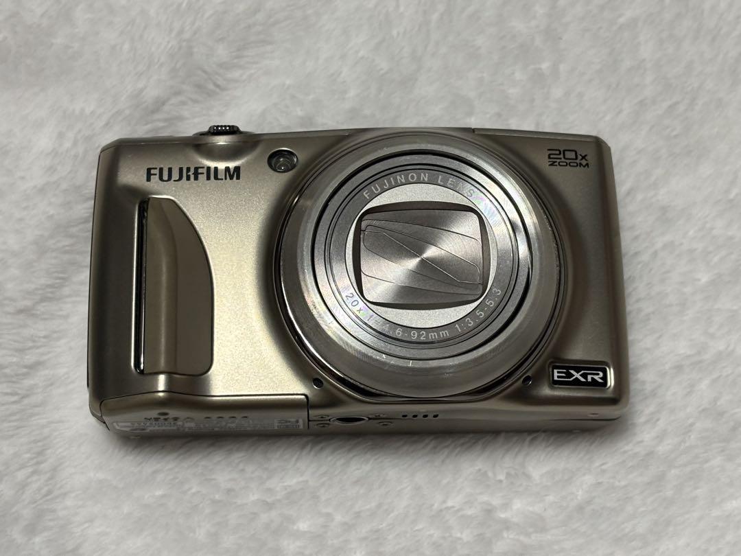 FUJIFILM FINEPIX F900EXR 充電器、バッテリー 2個付