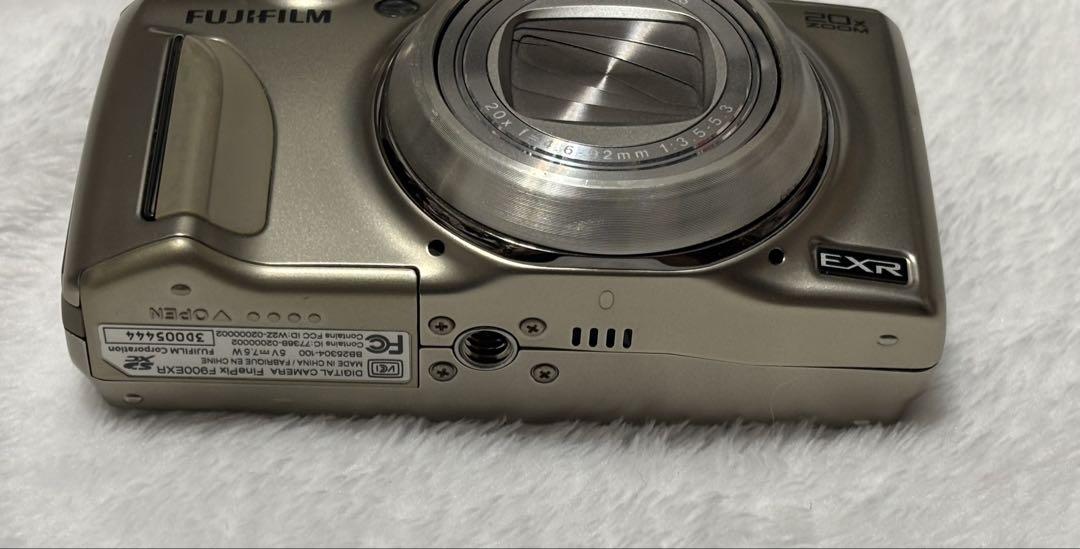 FUJIFILM FINEPIX F900EXR 充電器、バッテリー 2個付