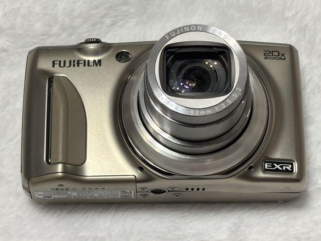 FUJIFILM FINEPIX F900EXR 充電器、バッテリー 2個付