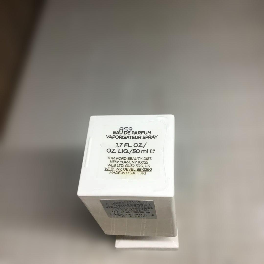 TOM FORD ソレイユ　ネージュ　オードパルファム