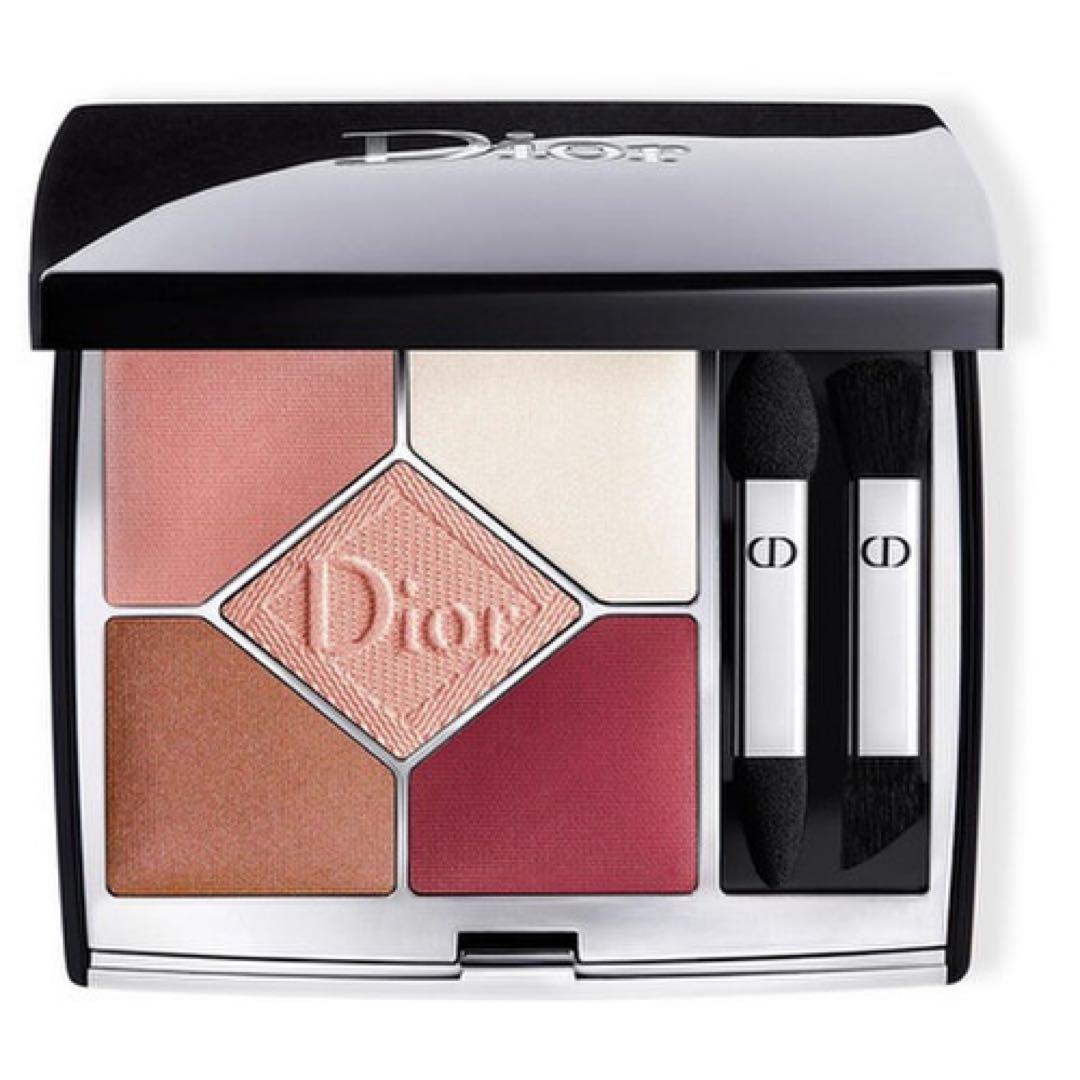 DIOR コスメアイシャドウ新品未使用箱入りCHANEL PRADA