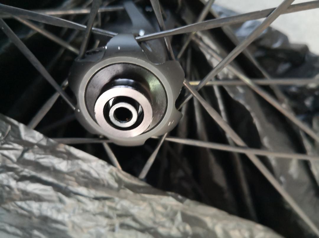 DT Swiss G1800 Spline 25 フロントホイール 650B