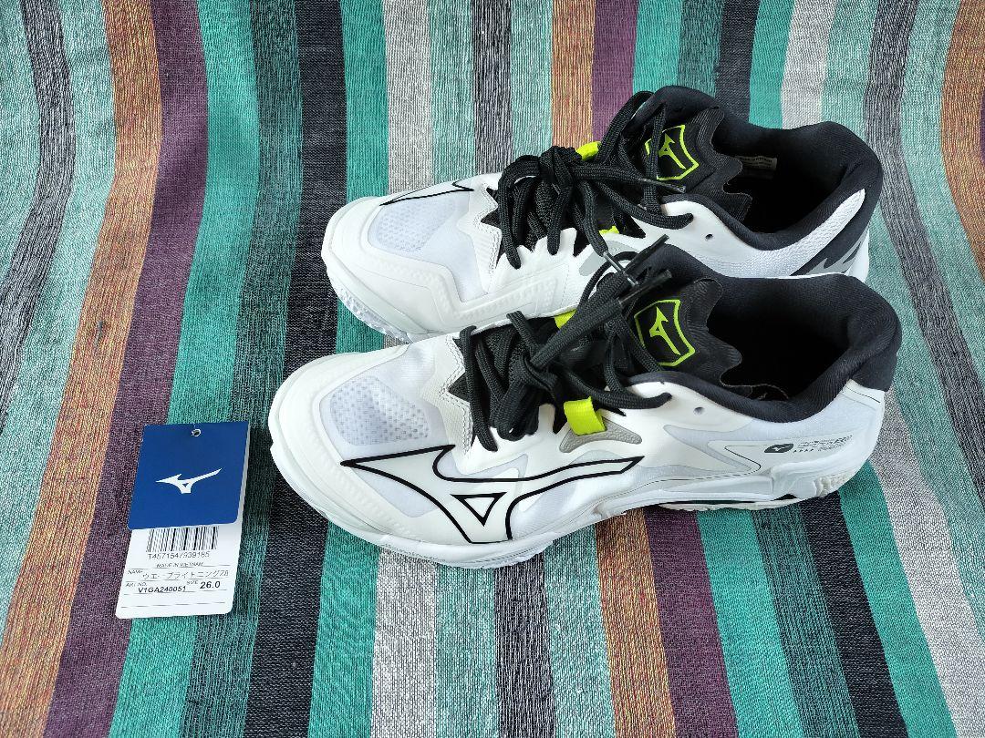 Mizuno バレーボールシューズ ウェーブライトニング Z8