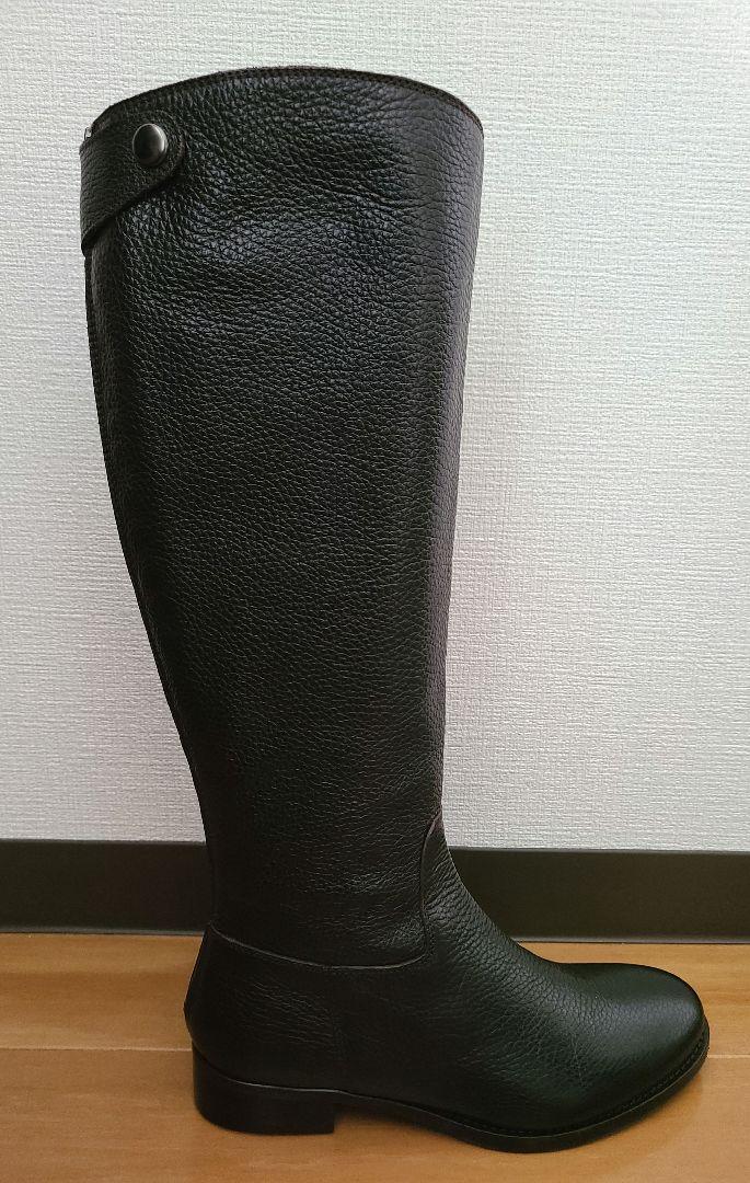 ブラウン