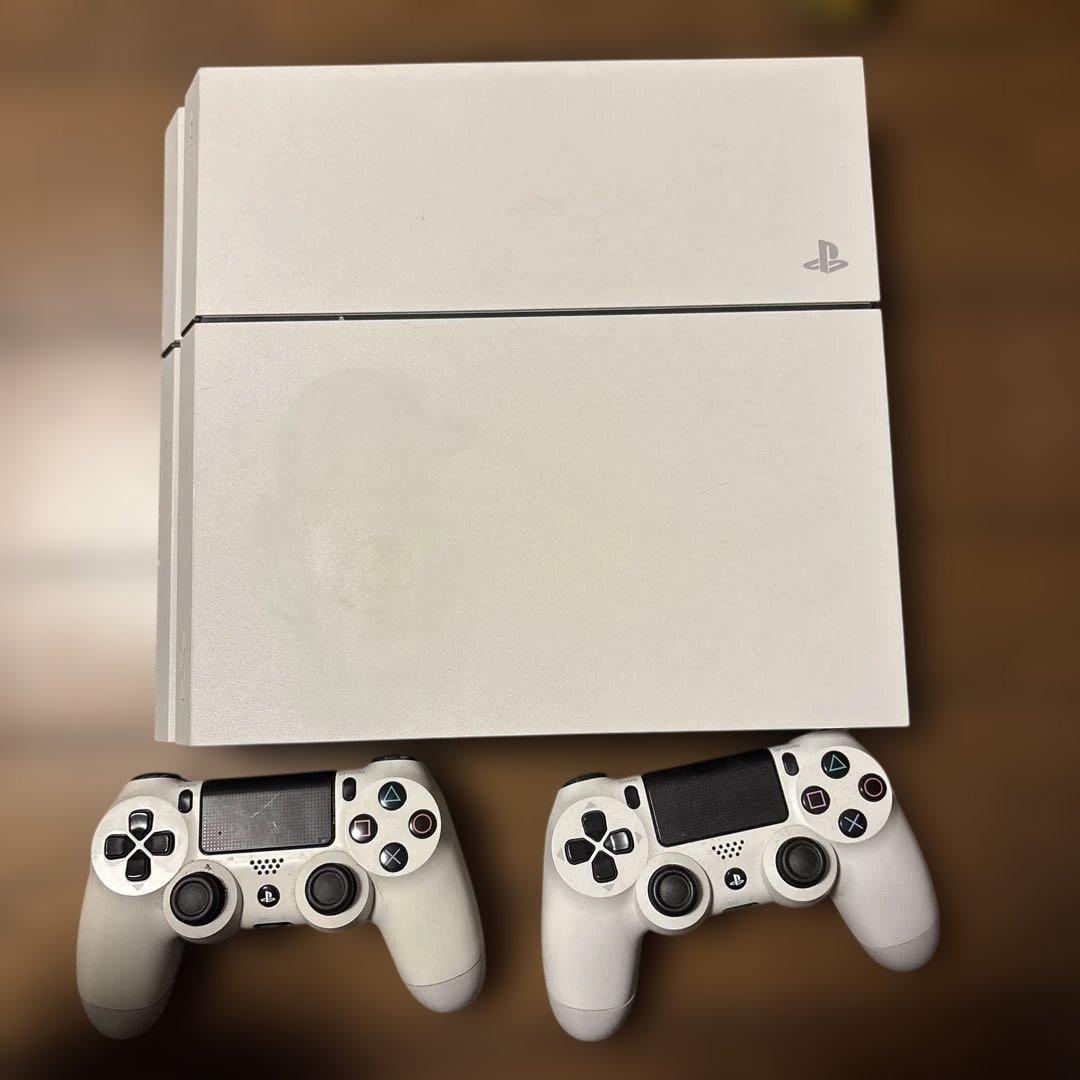 ジャンク品 PlayStation 4 ホワイト 本体 コントローラー2つ箱なし傷や汚れあり